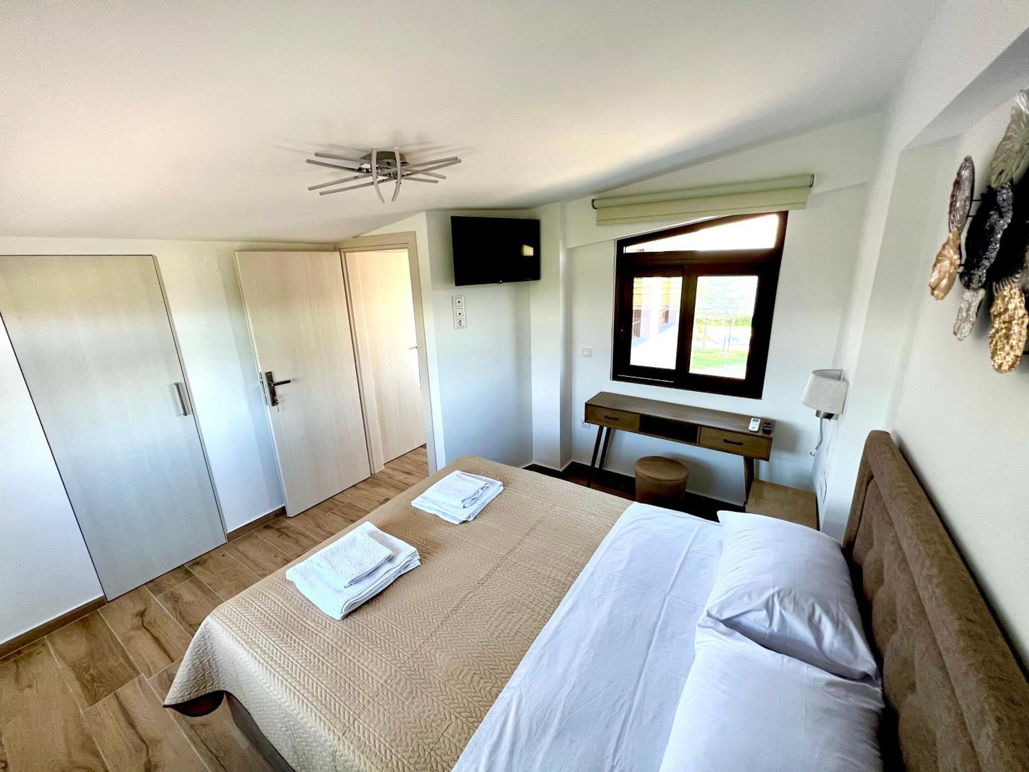 Rouga Paradise Resort Vonitza Extérieur photo